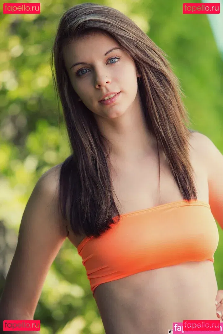 ThisYearsModel Onlyfans Photo Gallery 