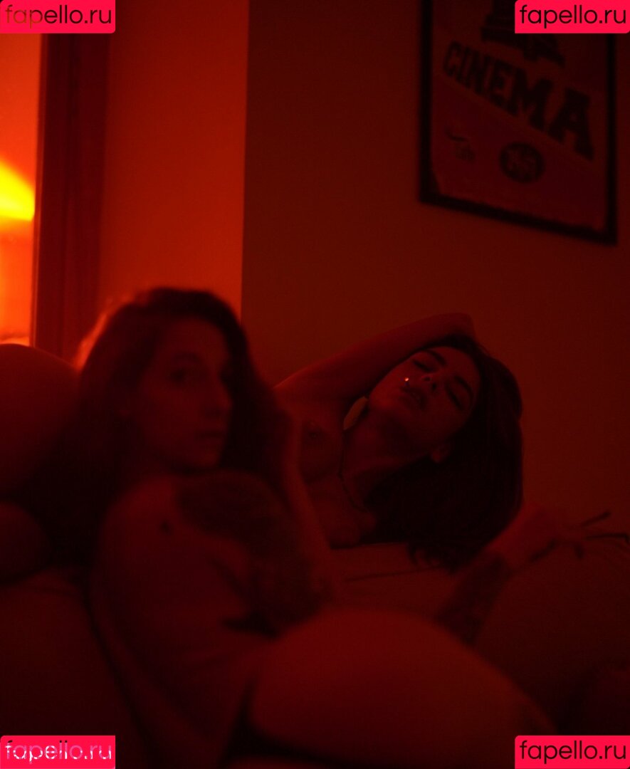 Didem Dinç Onlyfans Photo Gallery 