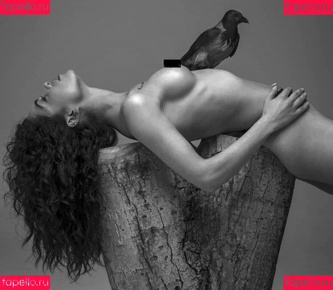 Didem Dinç Onlyfans Photo Gallery 