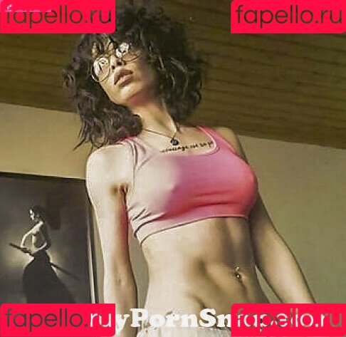 Didem Dinç Onlyfans Photo Gallery 