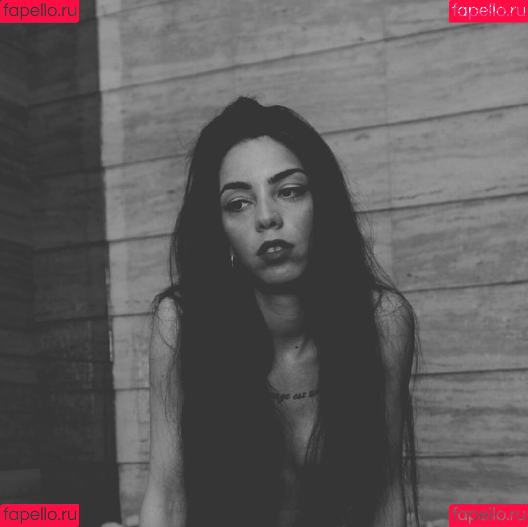 Didem Dinç Onlyfans Photo Gallery 