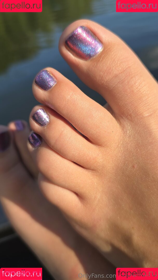 GamertoesKZ Onlyfans Photo Gallery 