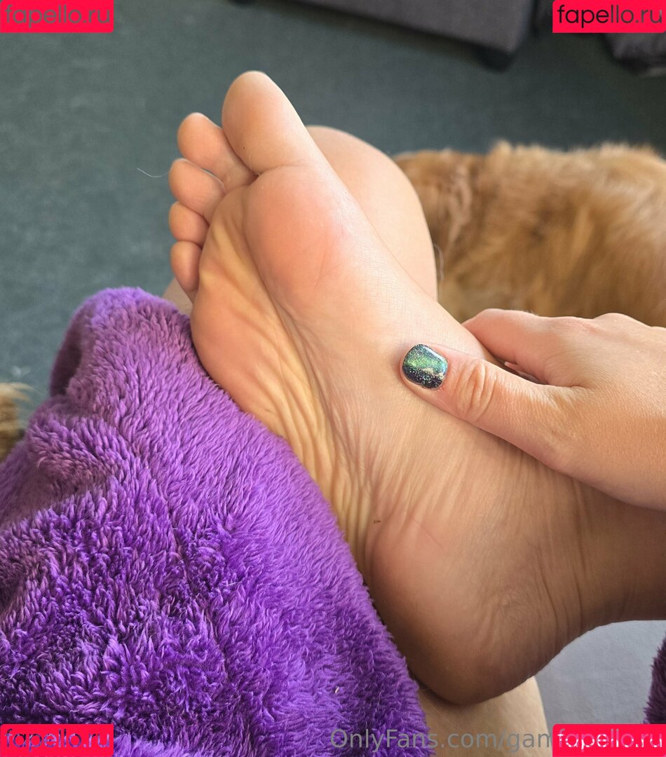 GamertoesKZ Onlyfans Photo Gallery 