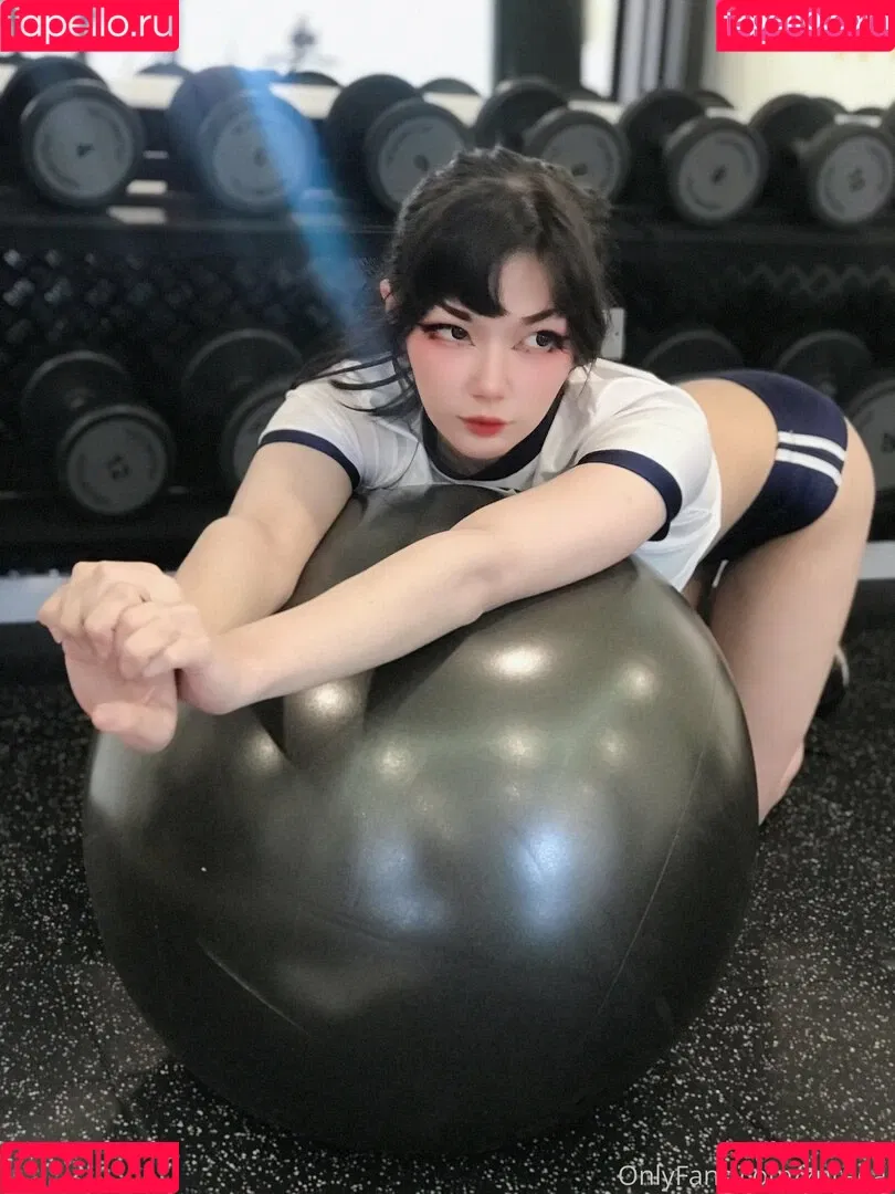 zureeal Onlyfans Photo Gallery 
