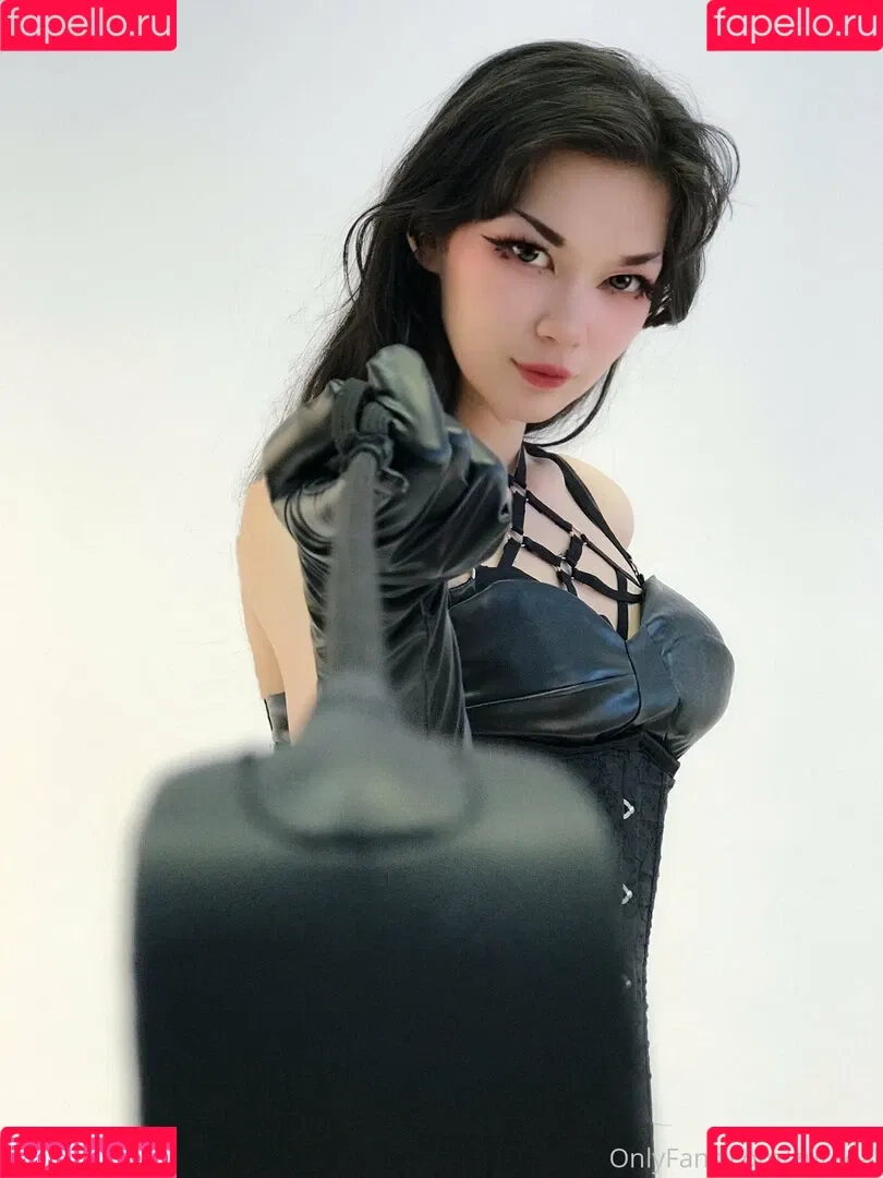 zureeal Onlyfans Photo Gallery 