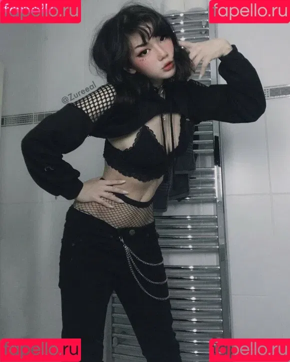 zureeal Onlyfans Photo Gallery 
