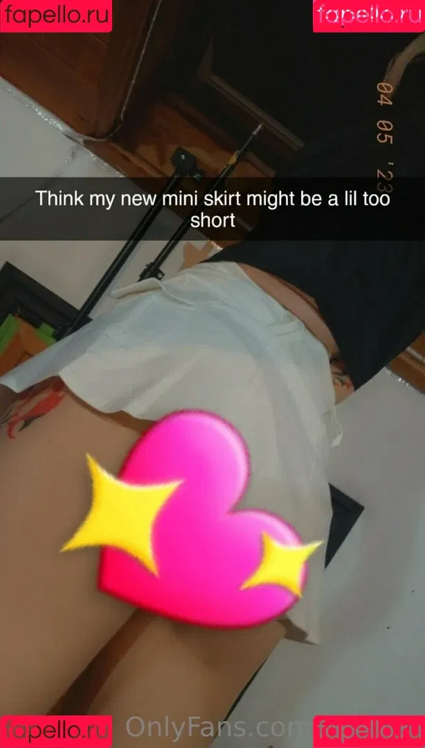 zureeal Onlyfans Photo Gallery 