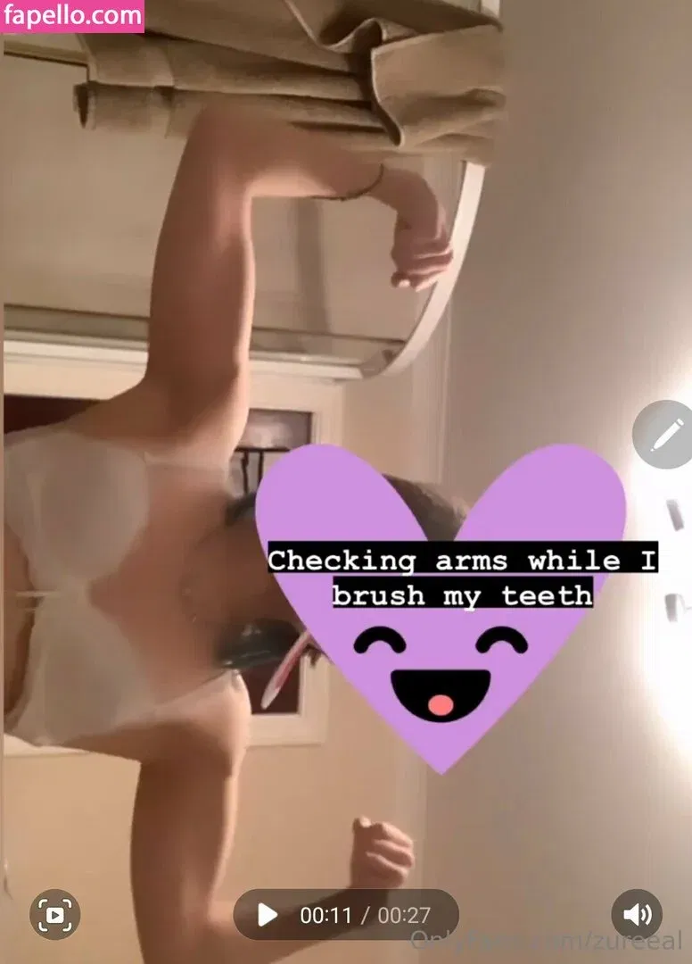 zureeal Onlyfans Photo Gallery 