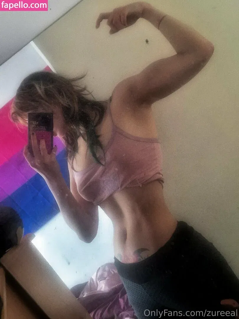 zureeal Onlyfans Photo Gallery 