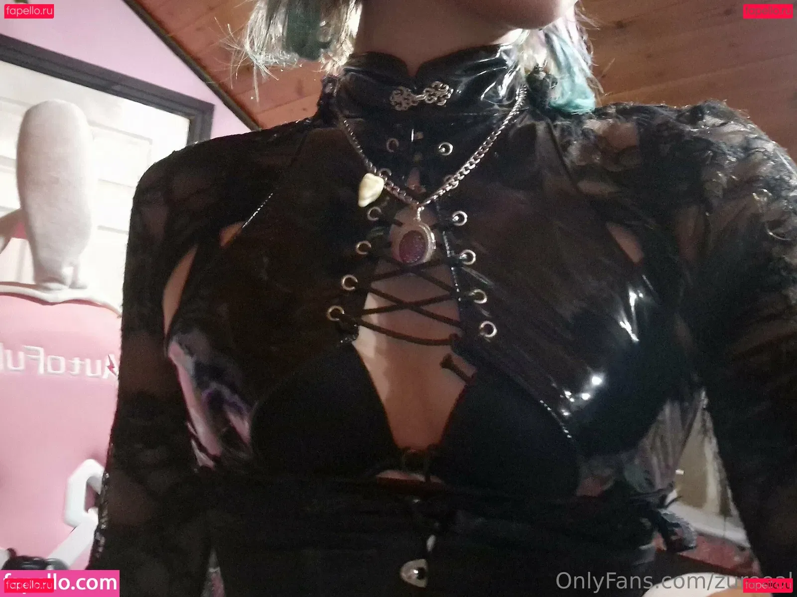 zureeal Onlyfans Photo Gallery 