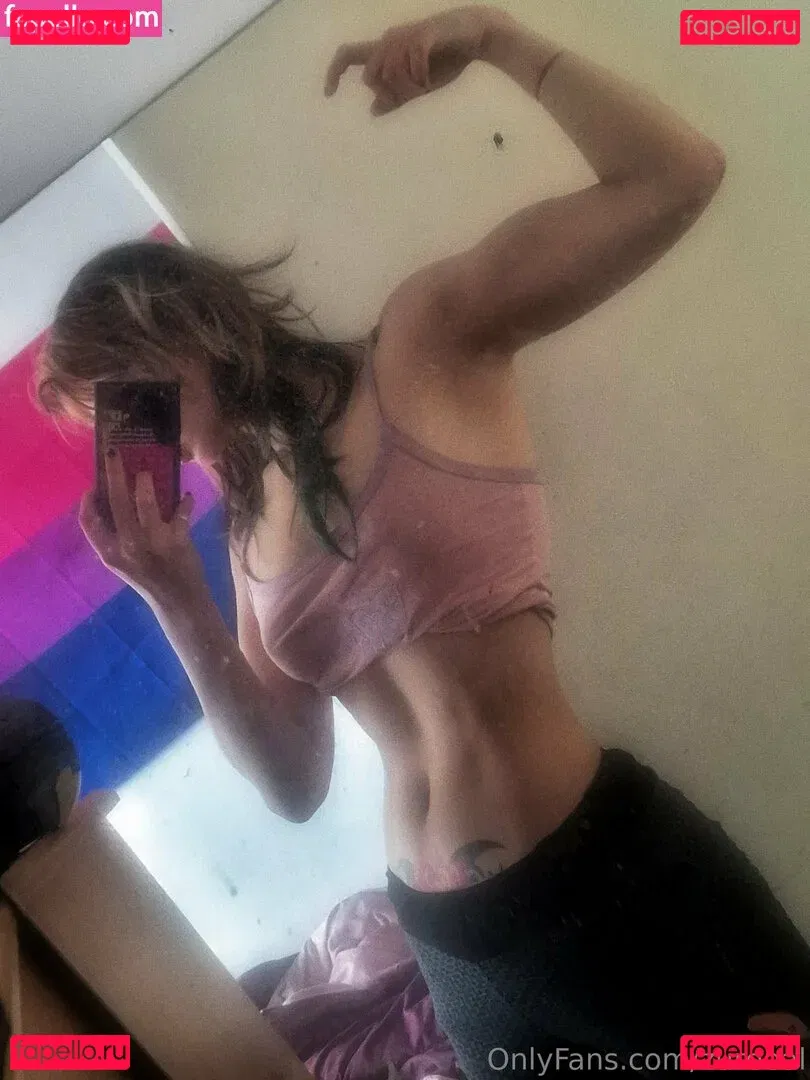 zureeal Onlyfans Photo Gallery 