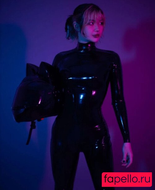 zureeal Onlyfans Photo Gallery 