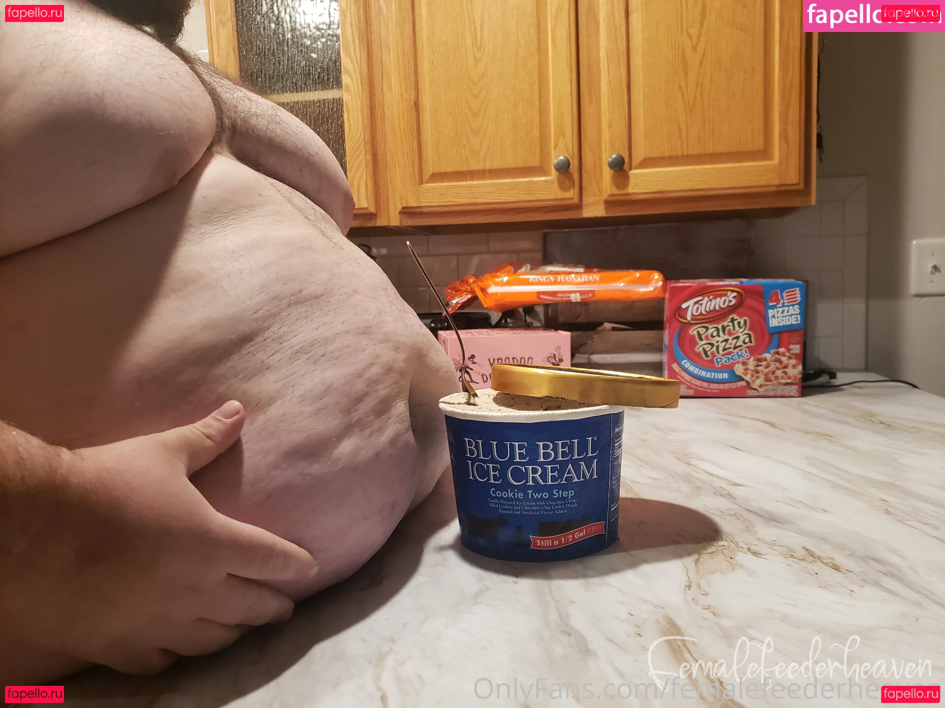 femalefeederheaven Onlyfans Photo Gallery 