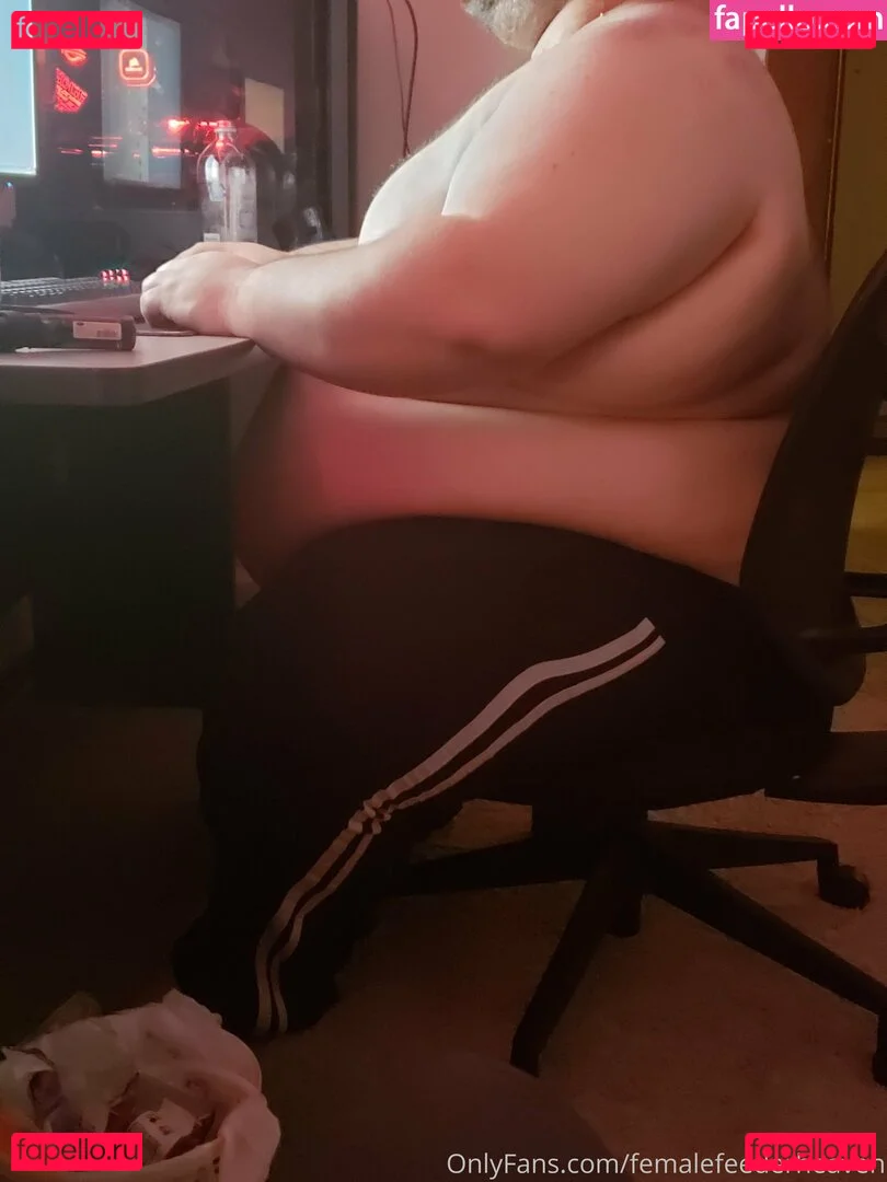 femalefeederheaven Onlyfans Photo Gallery 