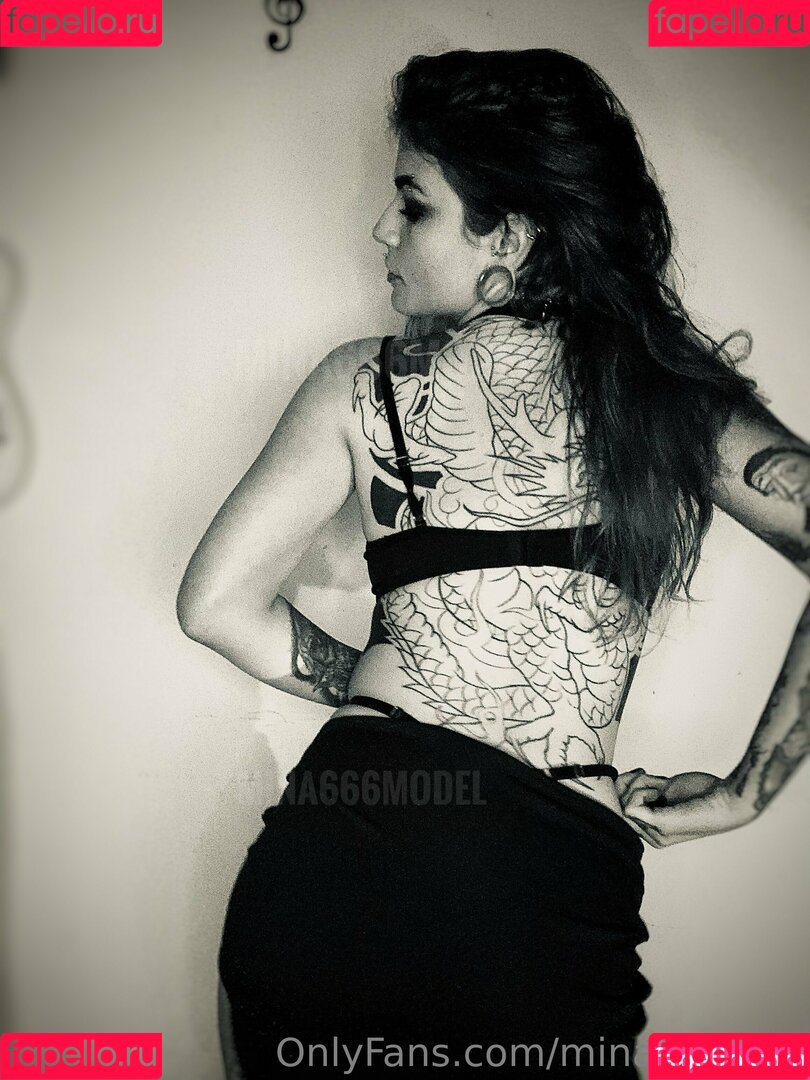 mina666free Onlyfans Photo Gallery 