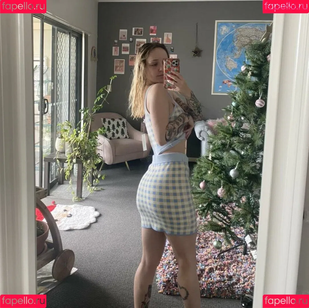 Caitie McLean Onlyfans Photo Gallery 