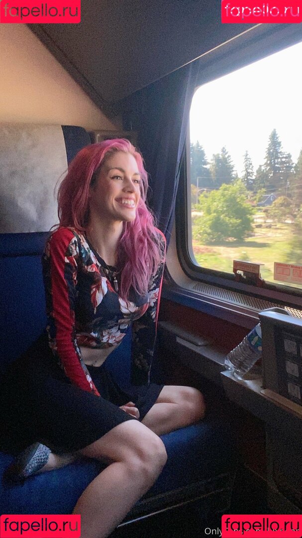 Luxneon Onlyfans Photo Gallery 