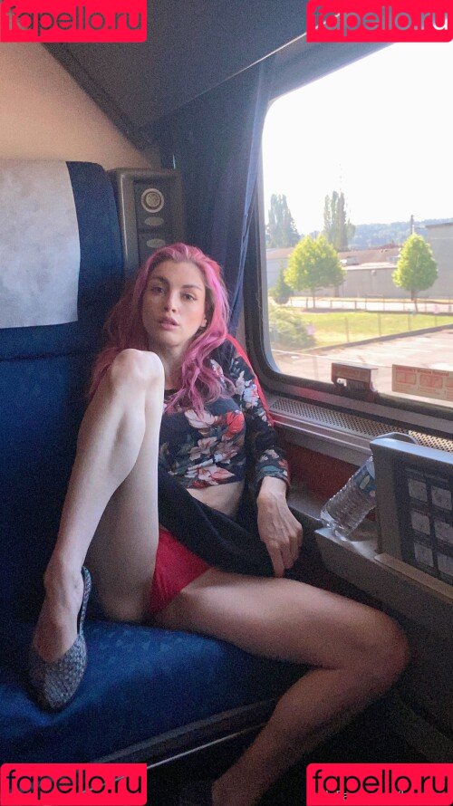 Luxneon Onlyfans Photo Gallery 