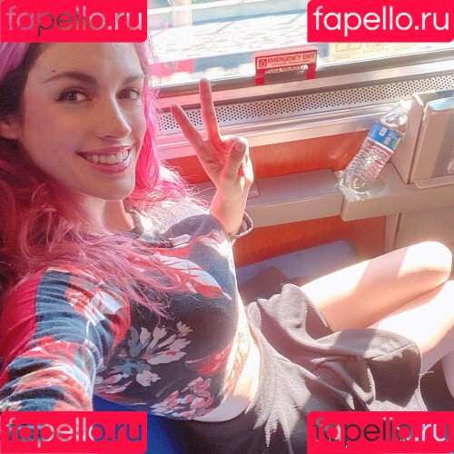 Luxneon Onlyfans Photo Gallery 