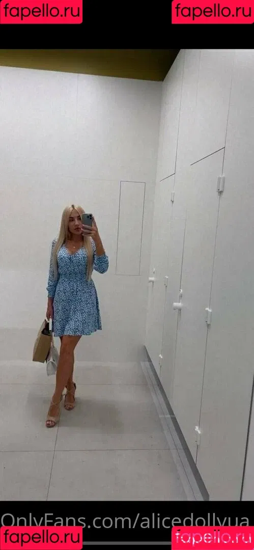 alicedollyua Onlyfans Photo Gallery 
