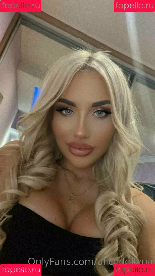 alicedollyua Onlyfans Photo Gallery 