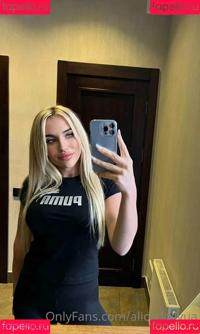 alicedollyua Onlyfans Photo Gallery 