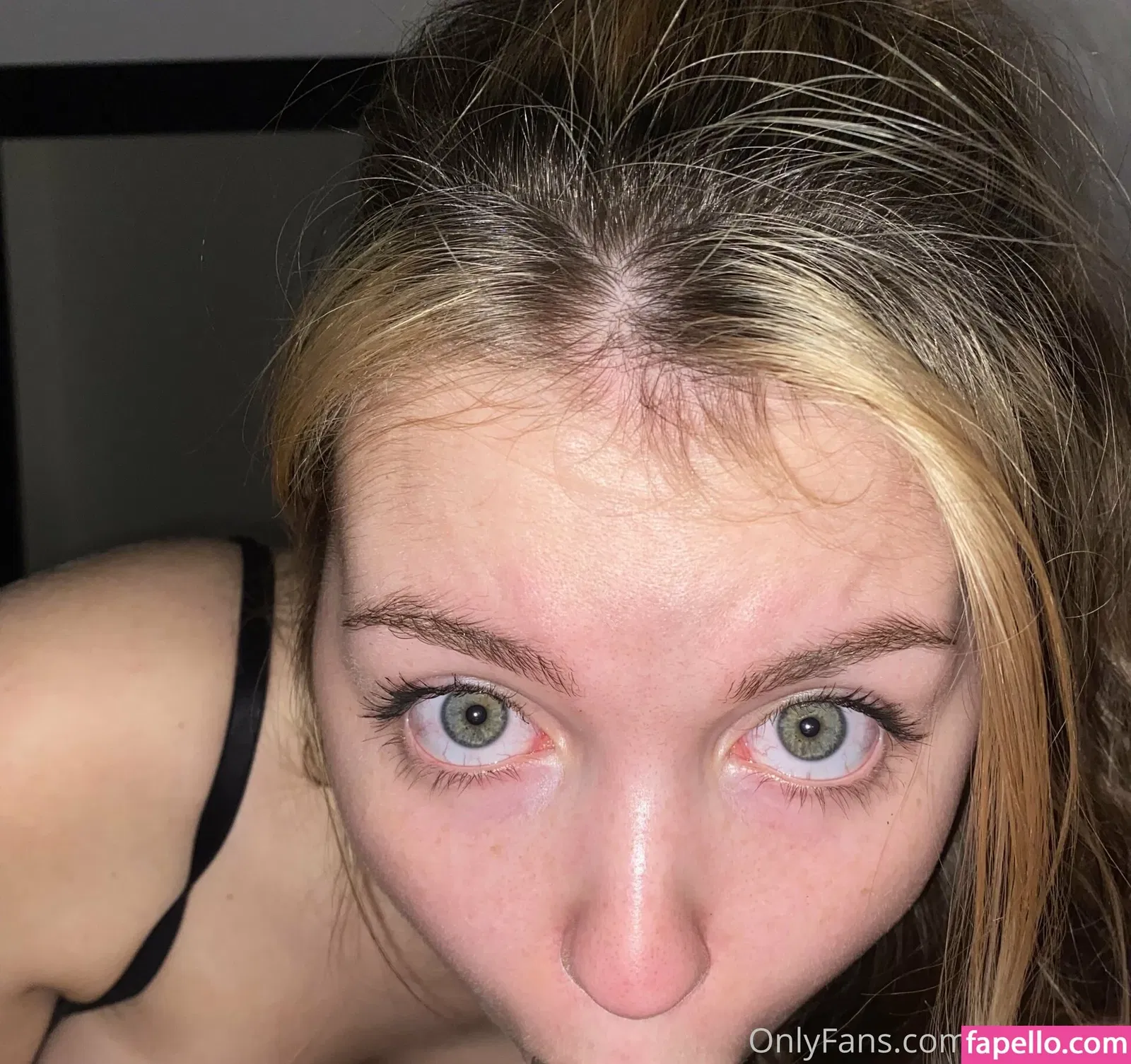 PinkMars Onlyfans Photo Gallery 