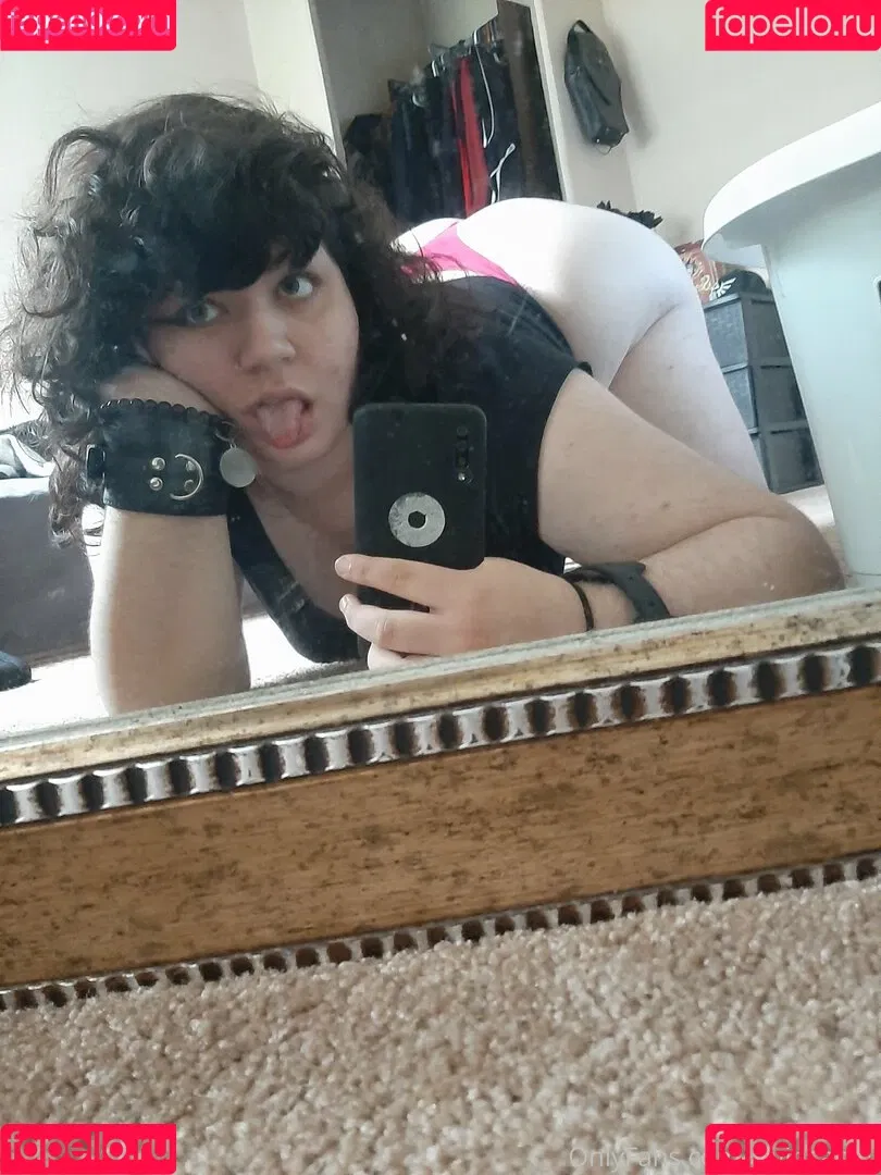 amy.lovotomy Onlyfans Photo Gallery 