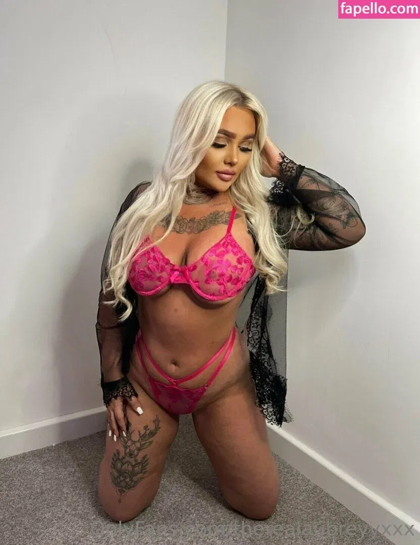 inkedblondieeee Onlyfans Photo Gallery 