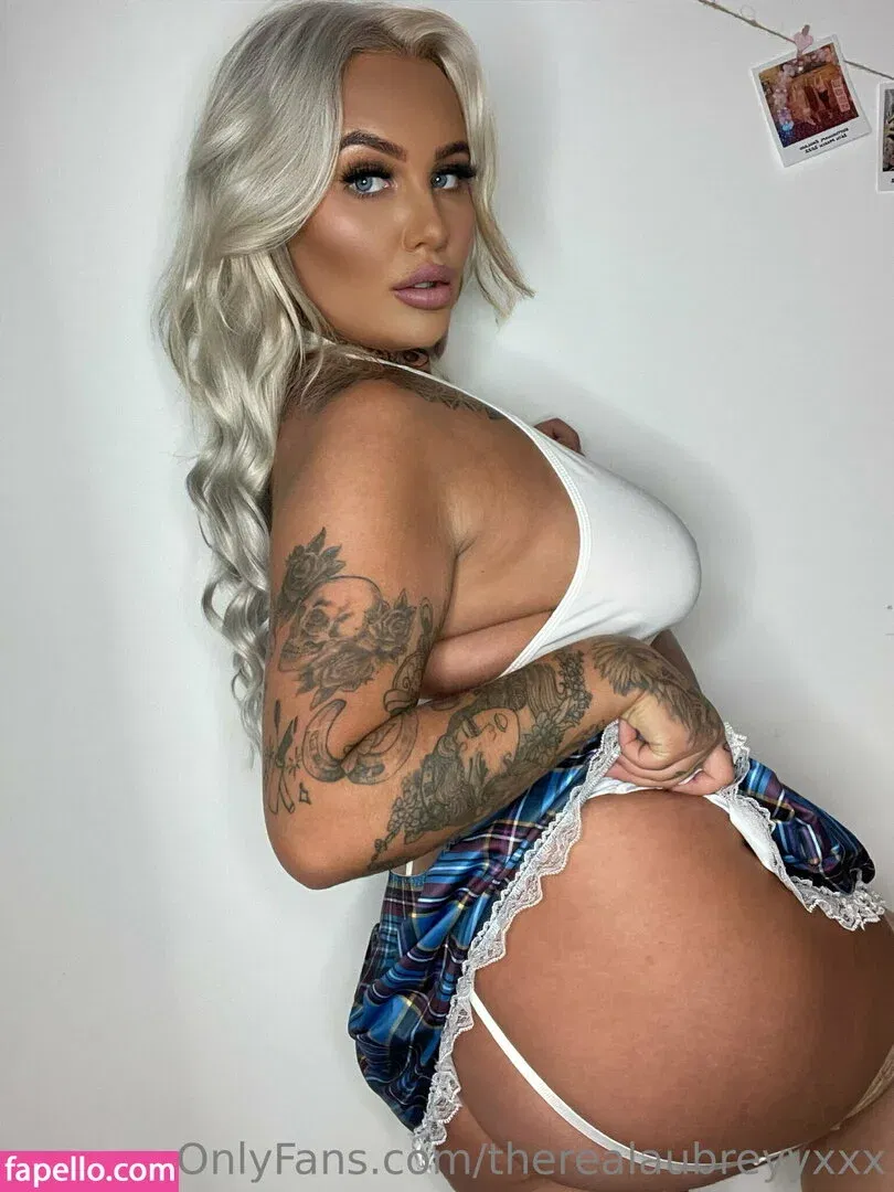 inkedblondieeee Onlyfans Photo Gallery 