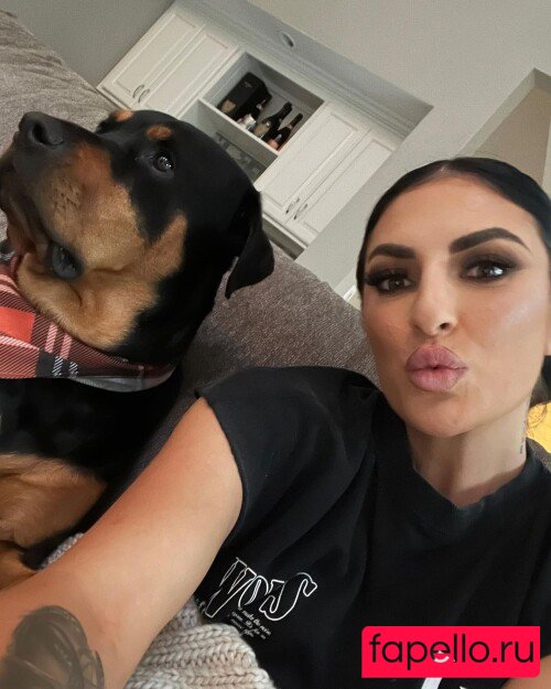 Sonya Deville Onlyfans Photo Gallery 