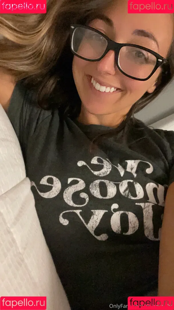 your.hey.babe Onlyfans Photo Gallery 