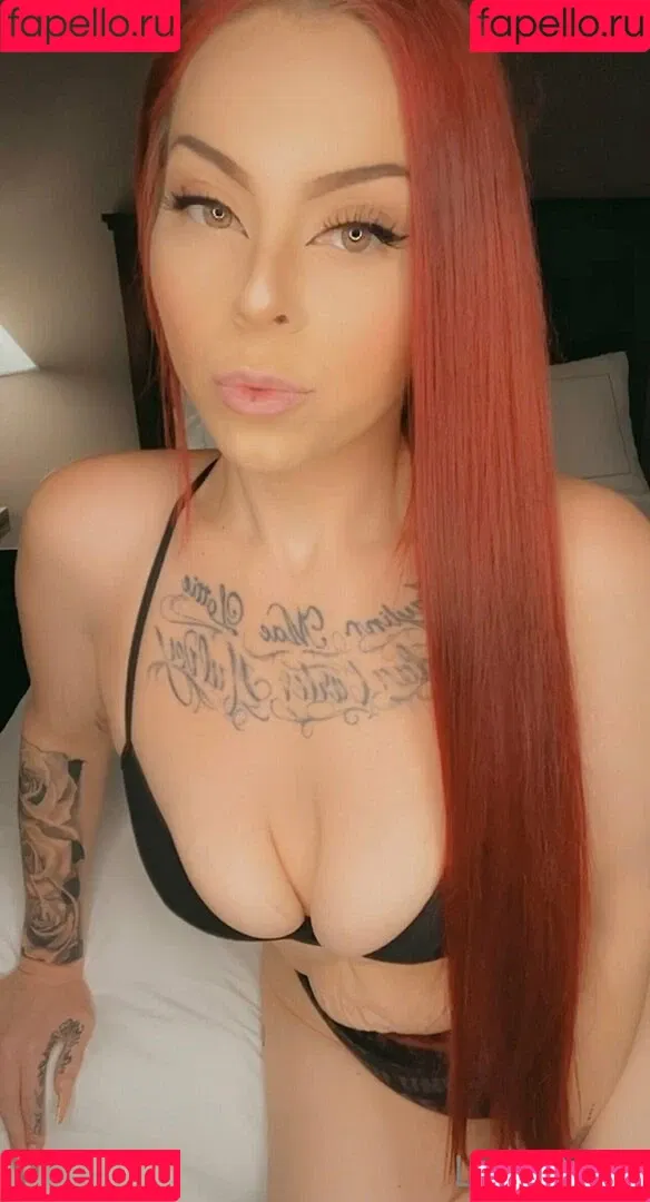 lexiredd Onlyfans Photo Gallery 