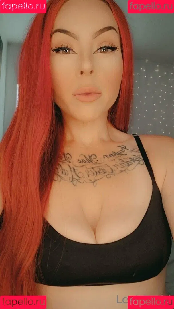 lexiredd Onlyfans Photo Gallery 