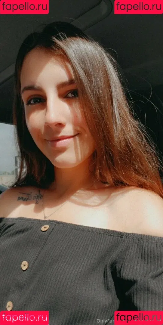 2prettyfeet Onlyfans Photo Gallery 