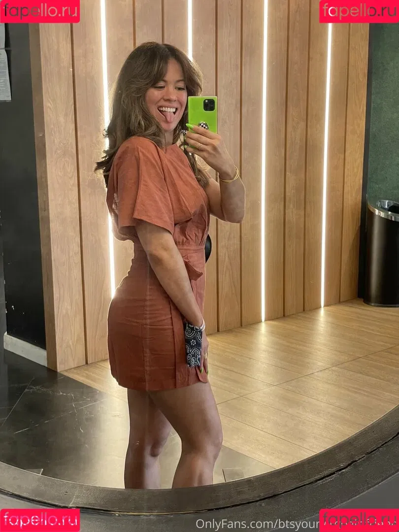 btsyourvirgogirlfriend Onlyfans Photo Gallery 