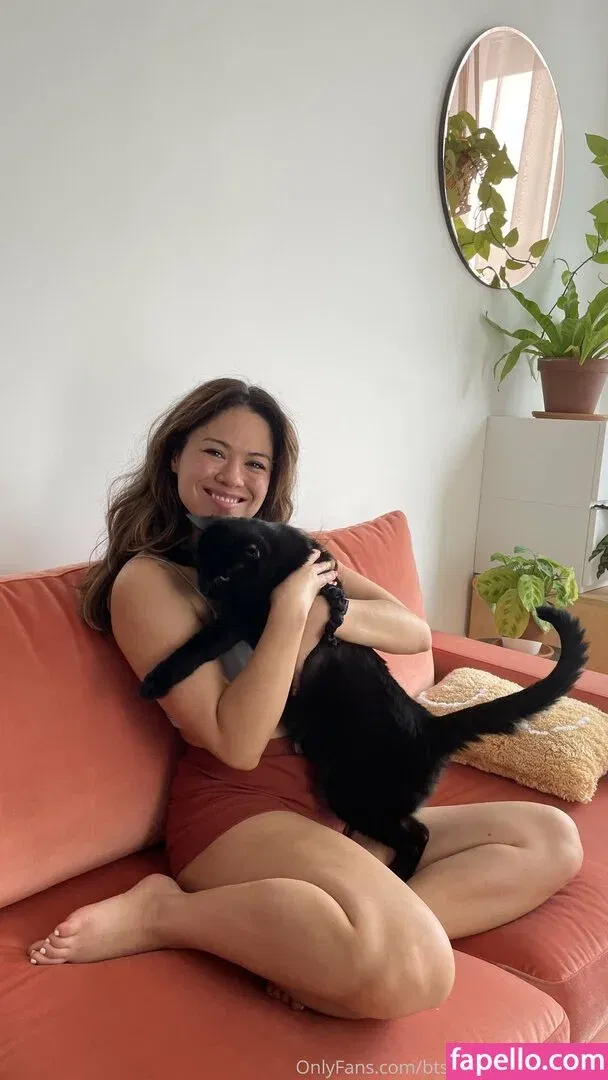 btsyourvirgogirlfriend Onlyfans Photo Gallery 