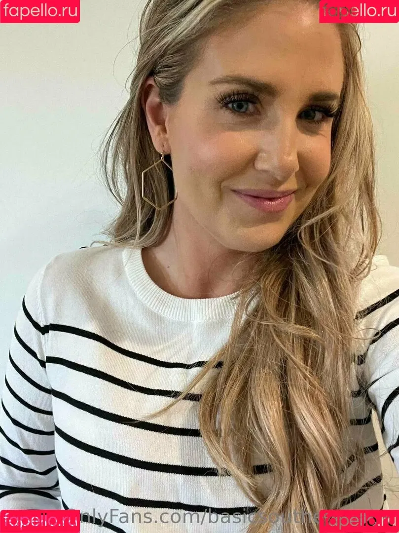 basicsouthernbabe Onlyfans Photo Gallery 