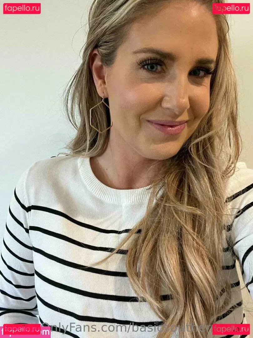 basicsouthernbabe Onlyfans Photo Gallery 