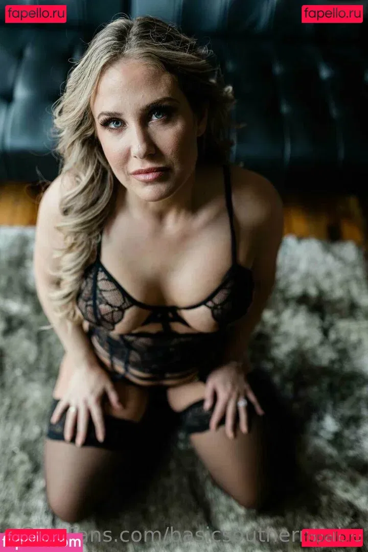 basicsouthernbabe Onlyfans Photo Gallery 