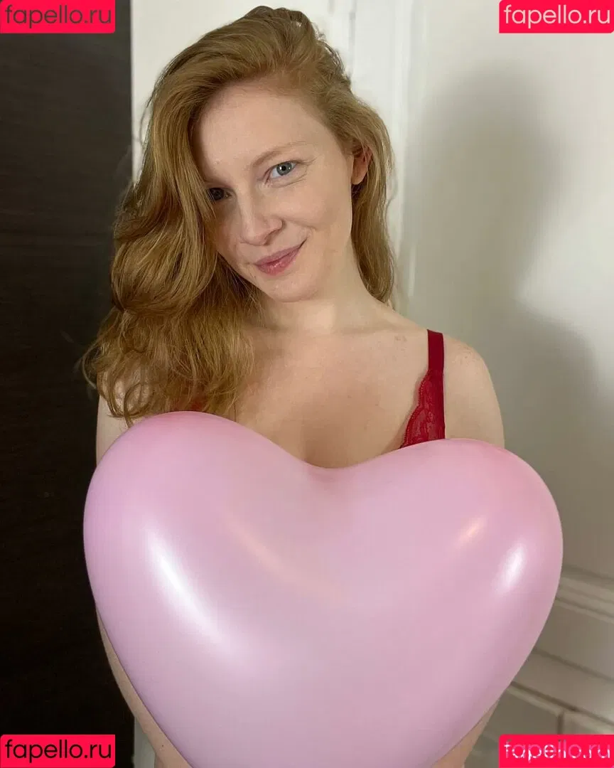 Hummingael Onlyfans Photo Gallery 