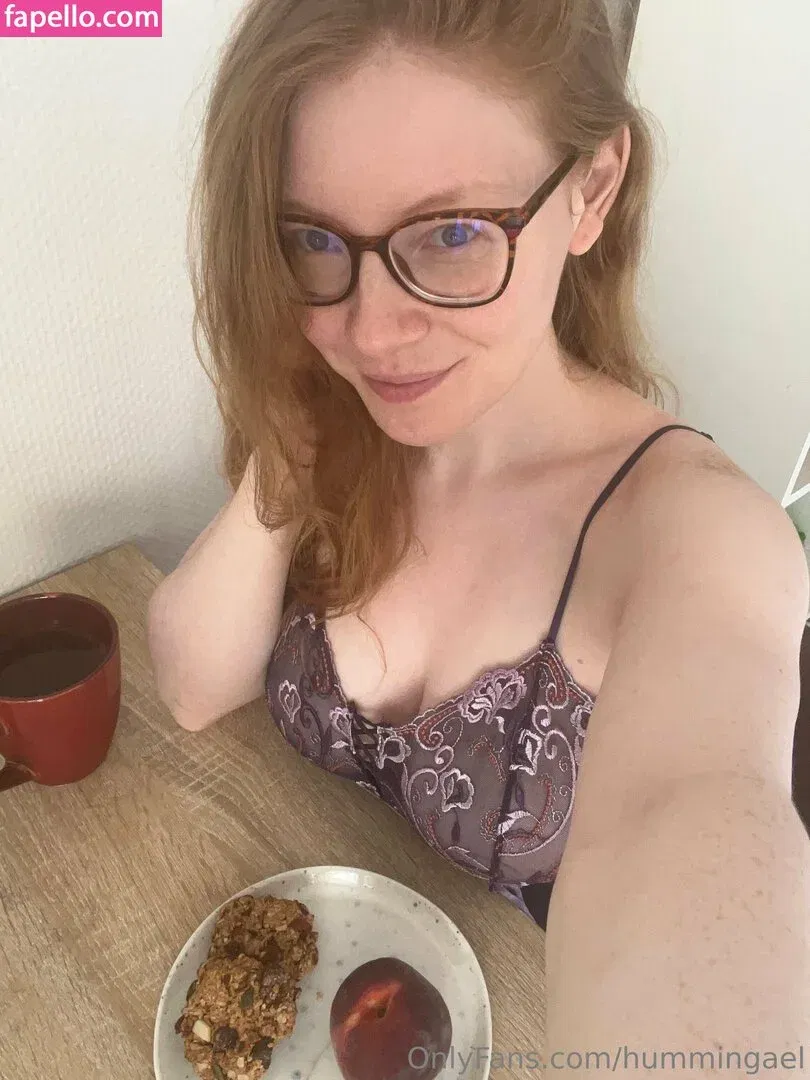 Hummingael Onlyfans Photo Gallery 