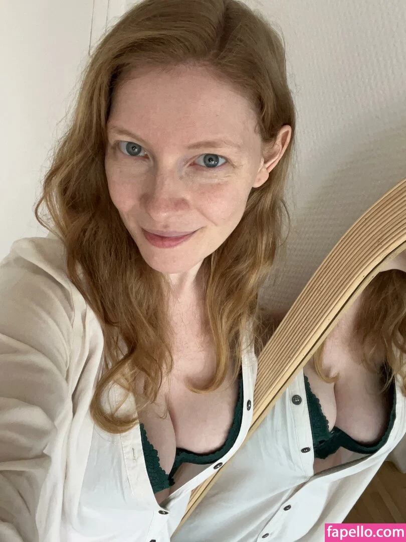 Hummingael Onlyfans Photo Gallery 