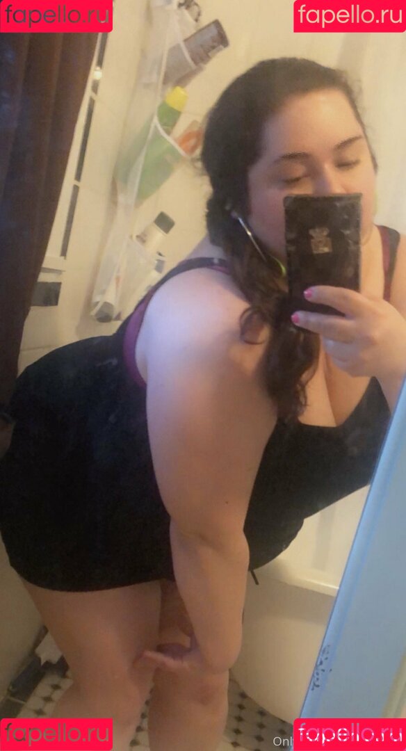 lilycupcakes Onlyfans Photo Gallery 