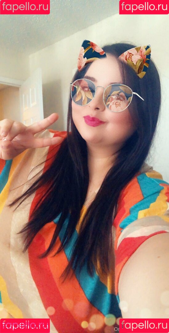 lilycupcakes Onlyfans Photo Gallery 