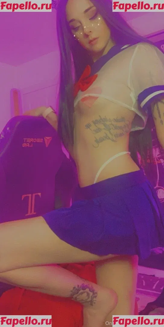 Kawaiikelly Onlyfans Photo Gallery 