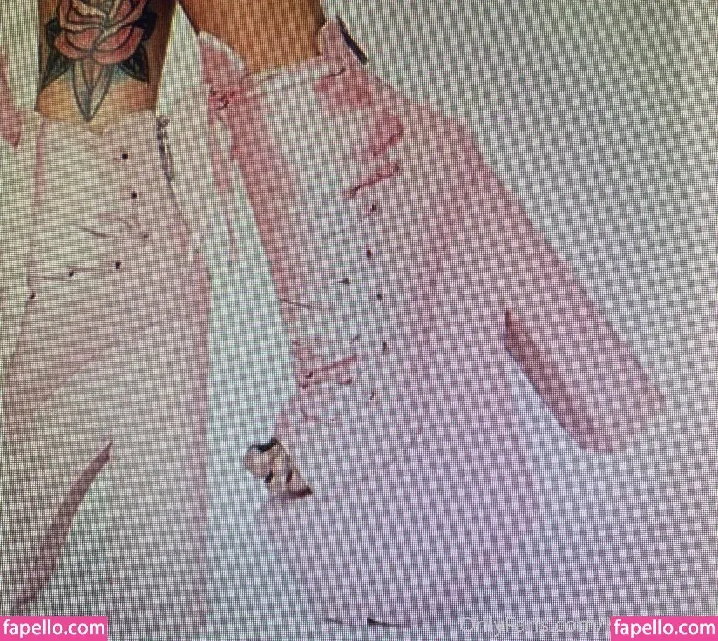 Kawaiikelly Onlyfans Photo Gallery 