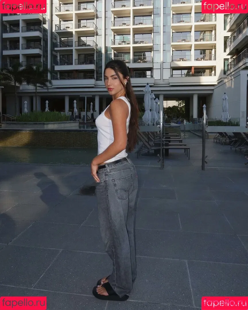 Gabriela Versiani Onlyfans Photo Gallery 