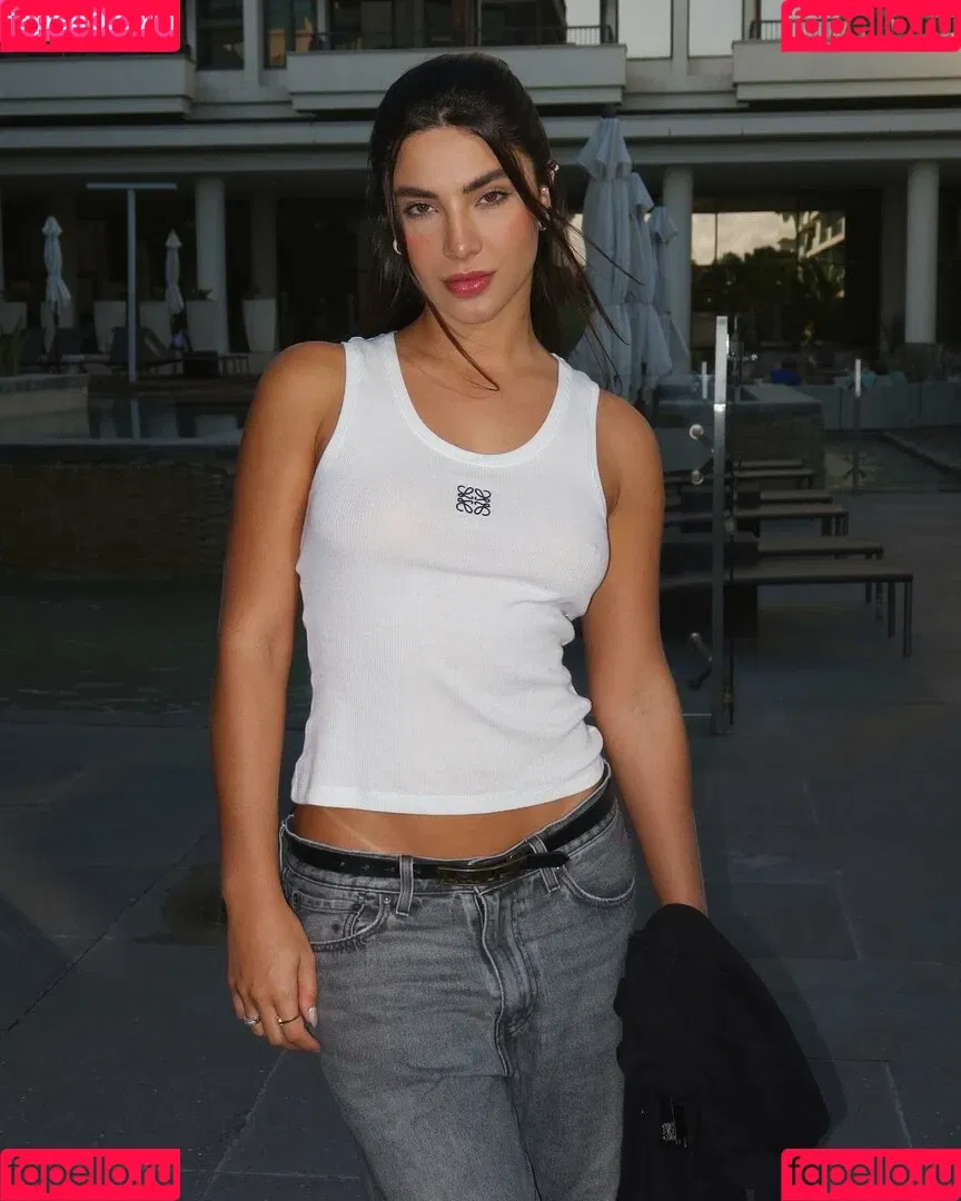 Gabriela Versiani Onlyfans Photo Gallery 