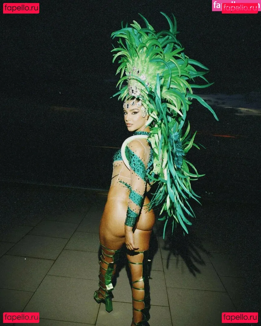 Gabriela Versiani Onlyfans Photo Gallery 